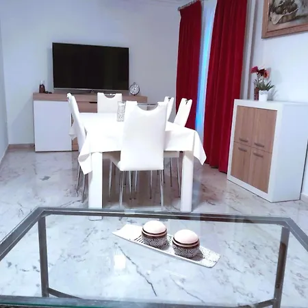 Plaza San Fernando Appartement